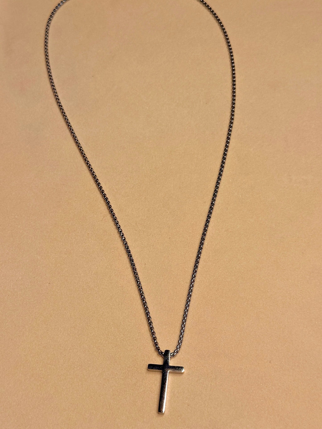 SANCTUS — Zilveren Kruis Ketting